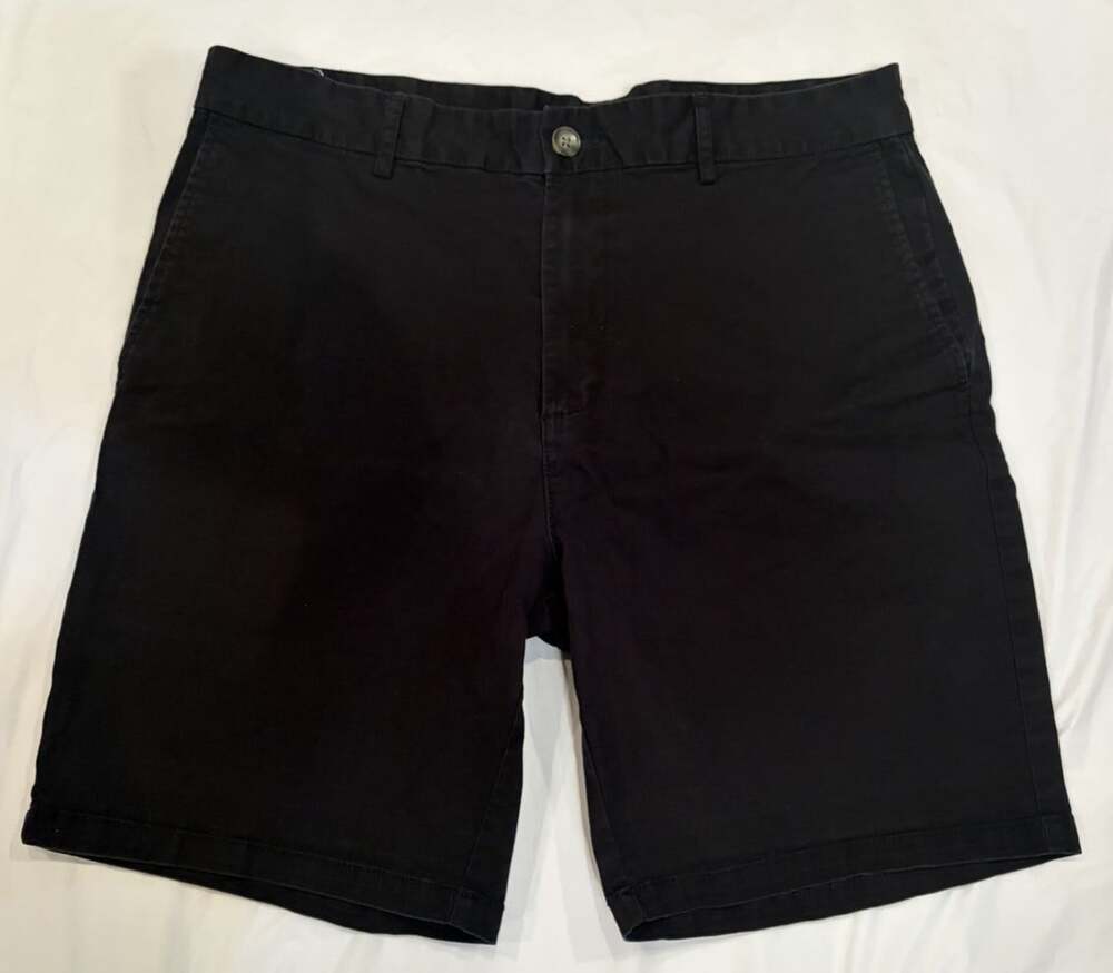 Old Navy Shorts Size 36x9 Black Slim Built-In Flex